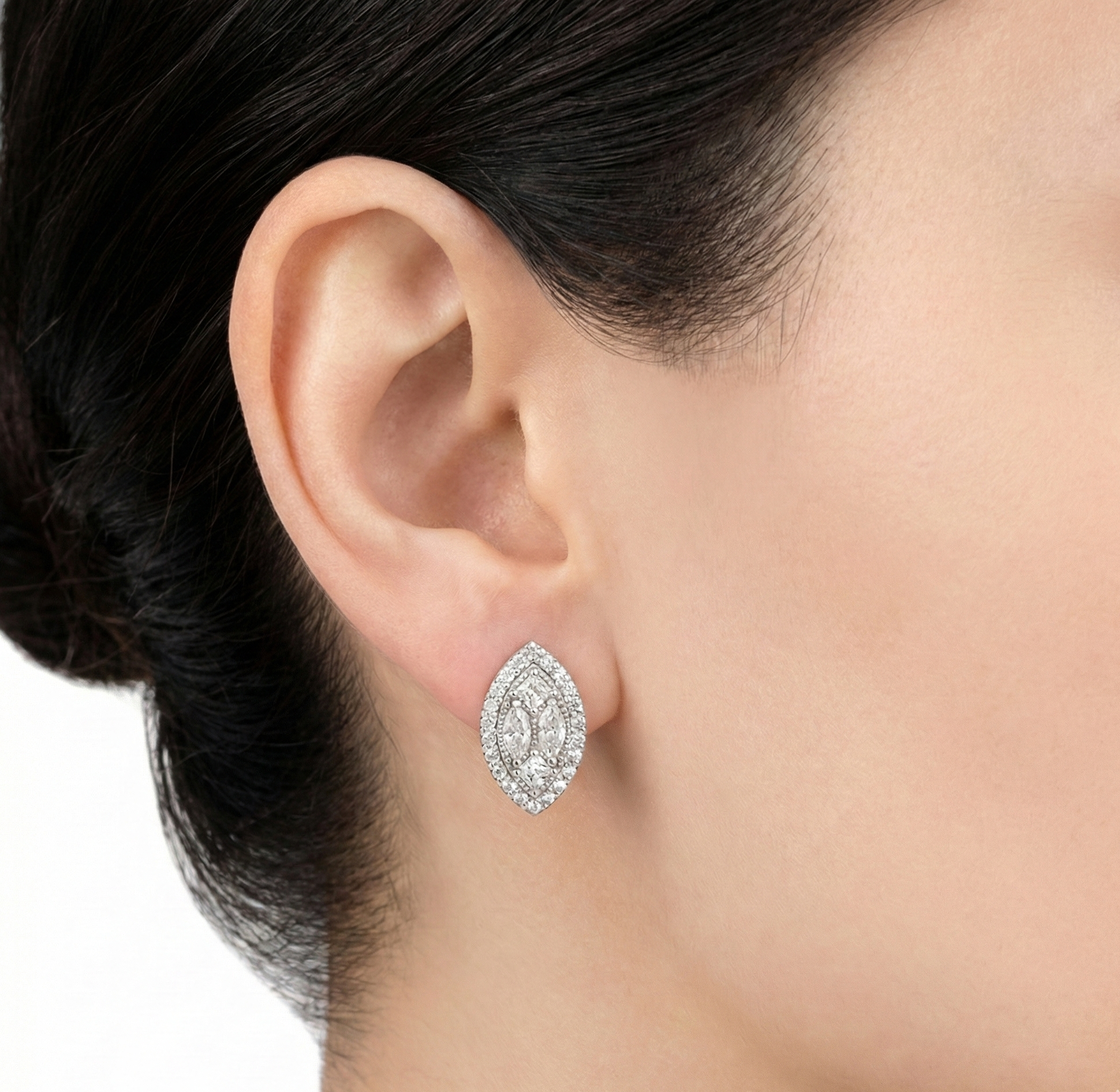 گوشواره طلا نگین دار