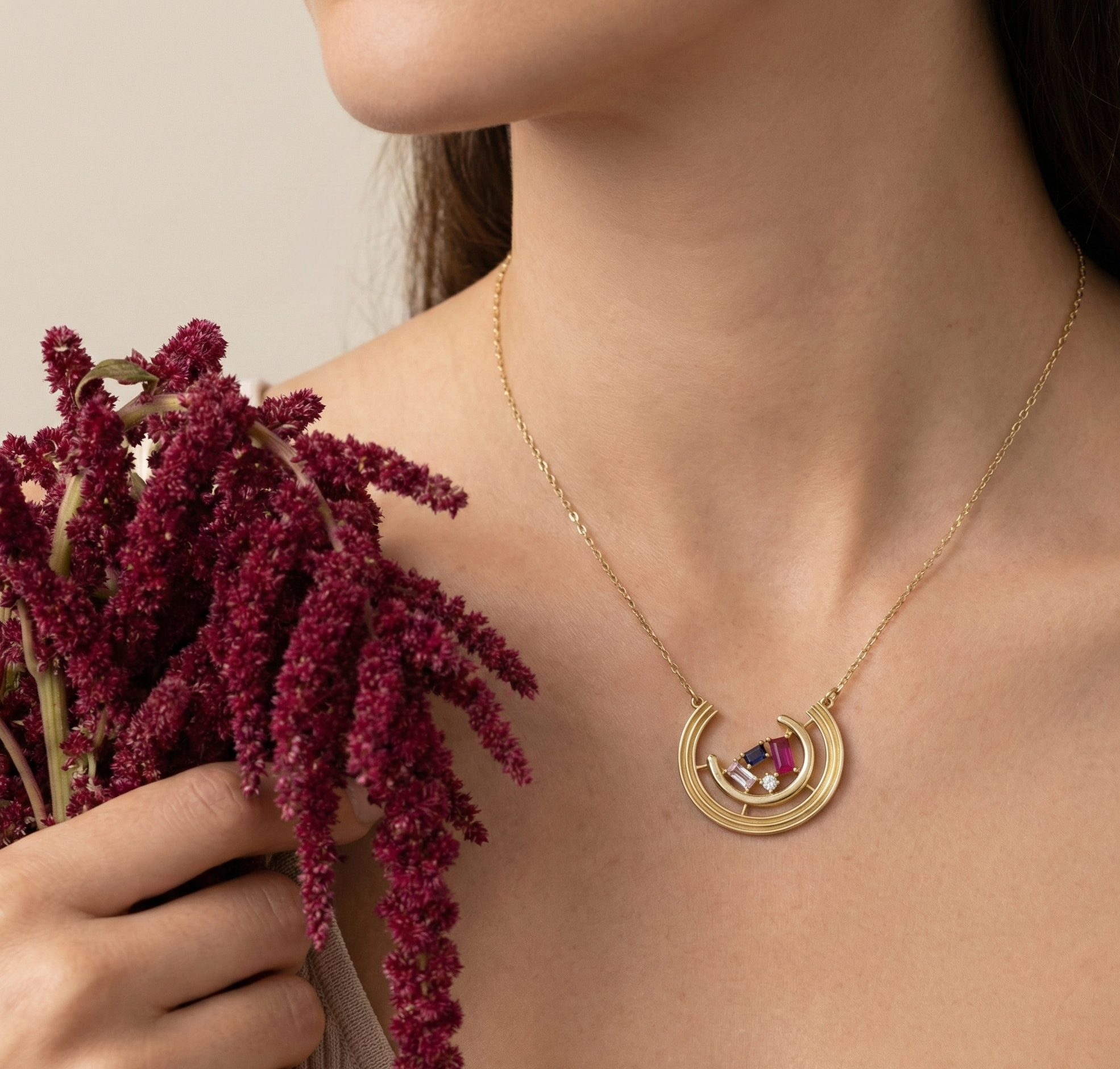 پلاک طلا نگین دار