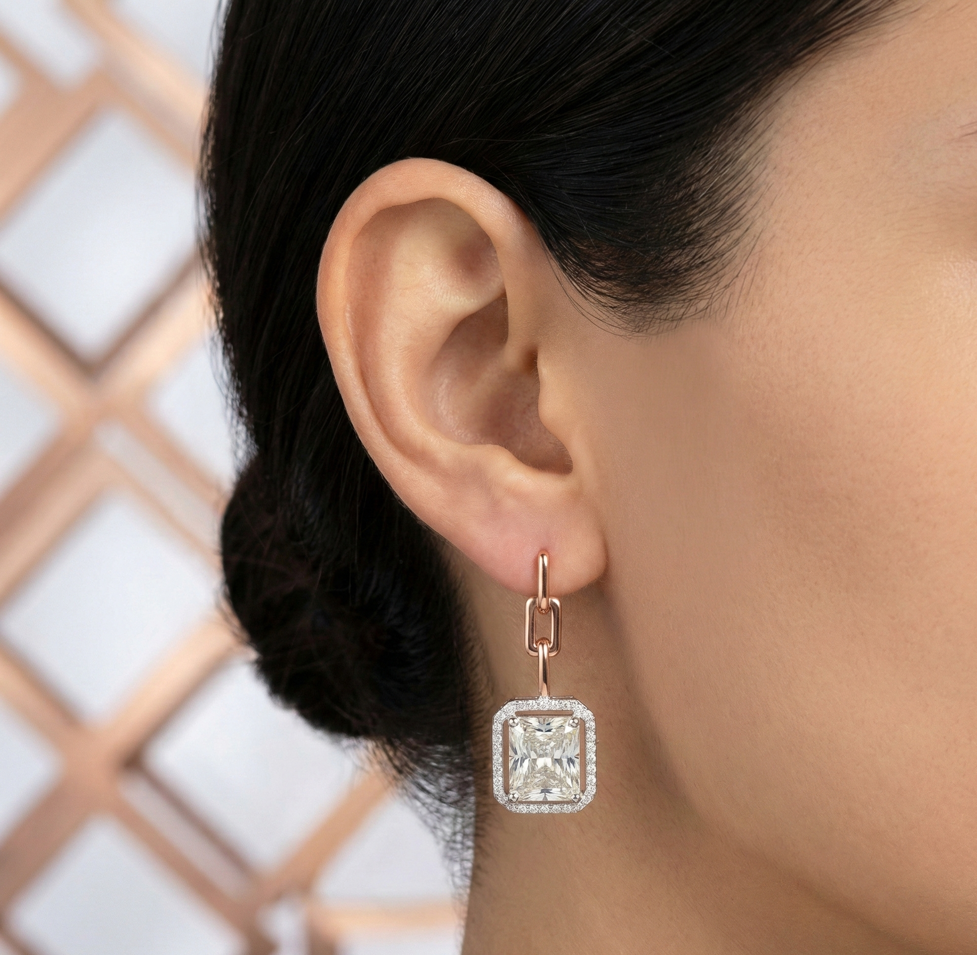 دستبند طلا نگین دار