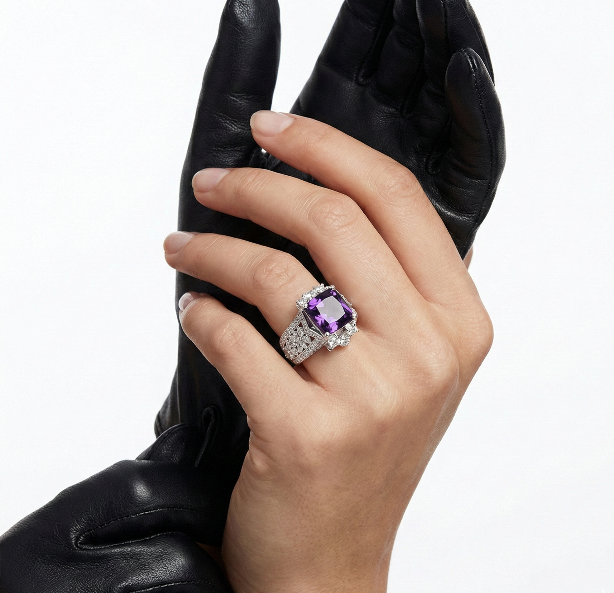 انگشتر طلا نگین دار