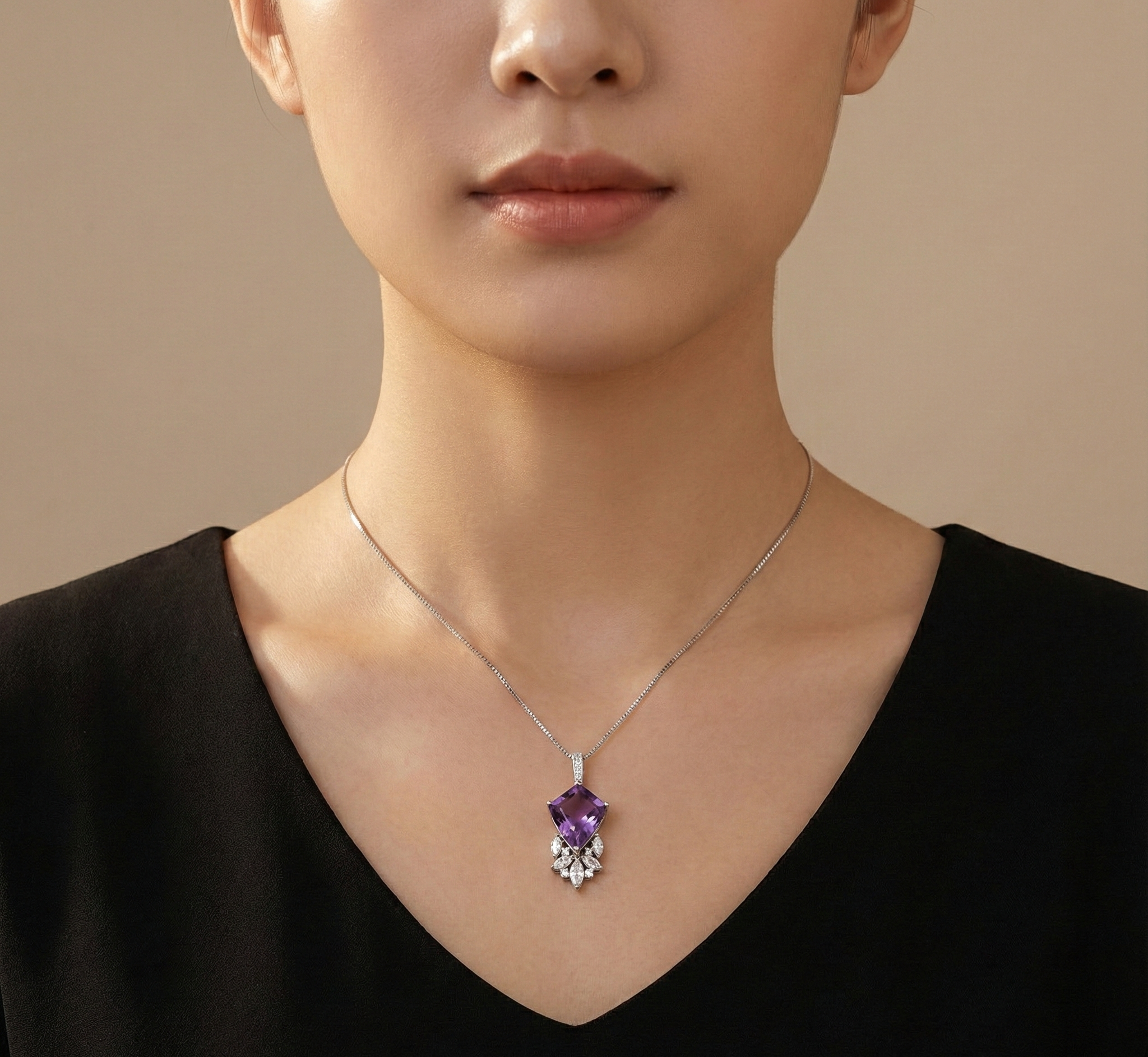 پلاک طلا نگین دار