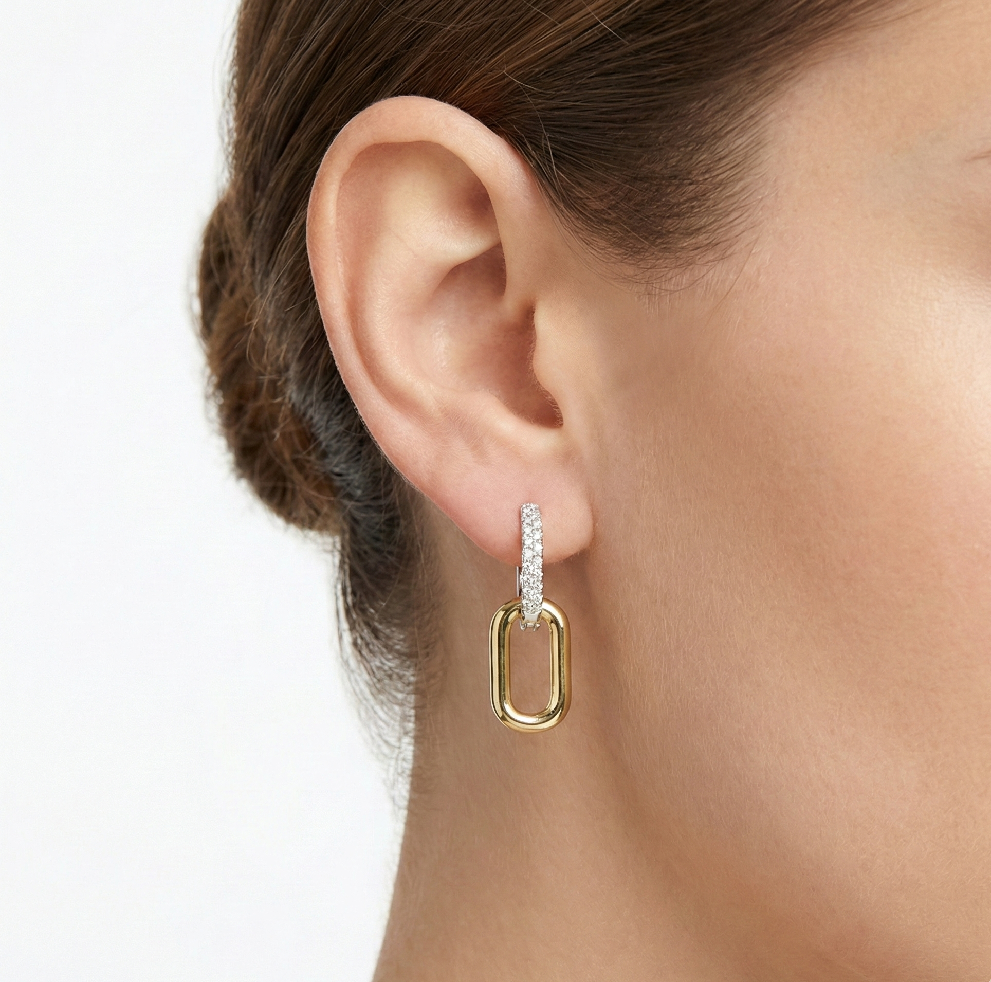 گوشواره طلا نگین دار