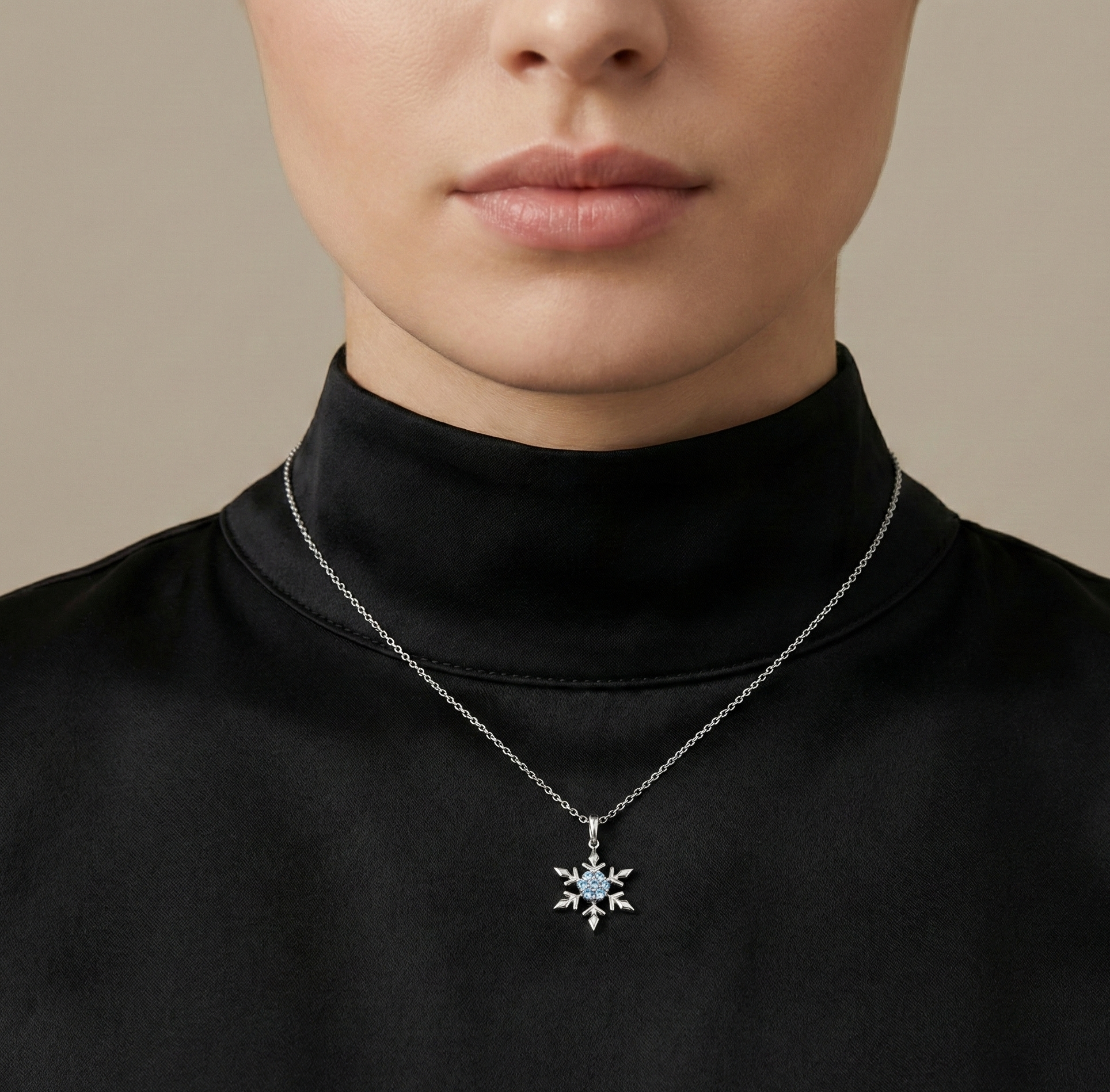 گوشواره طلا نگین دار