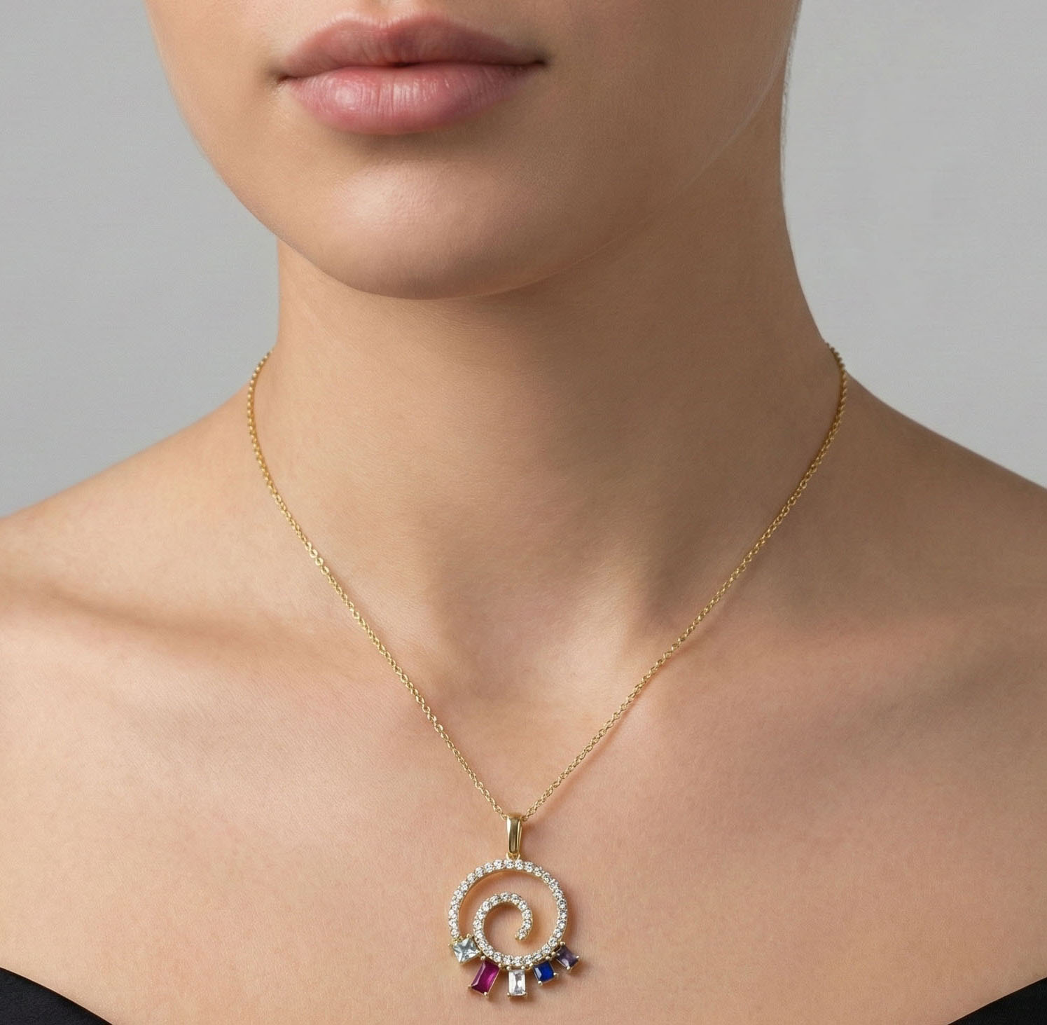 پلاک طلا نگین دار