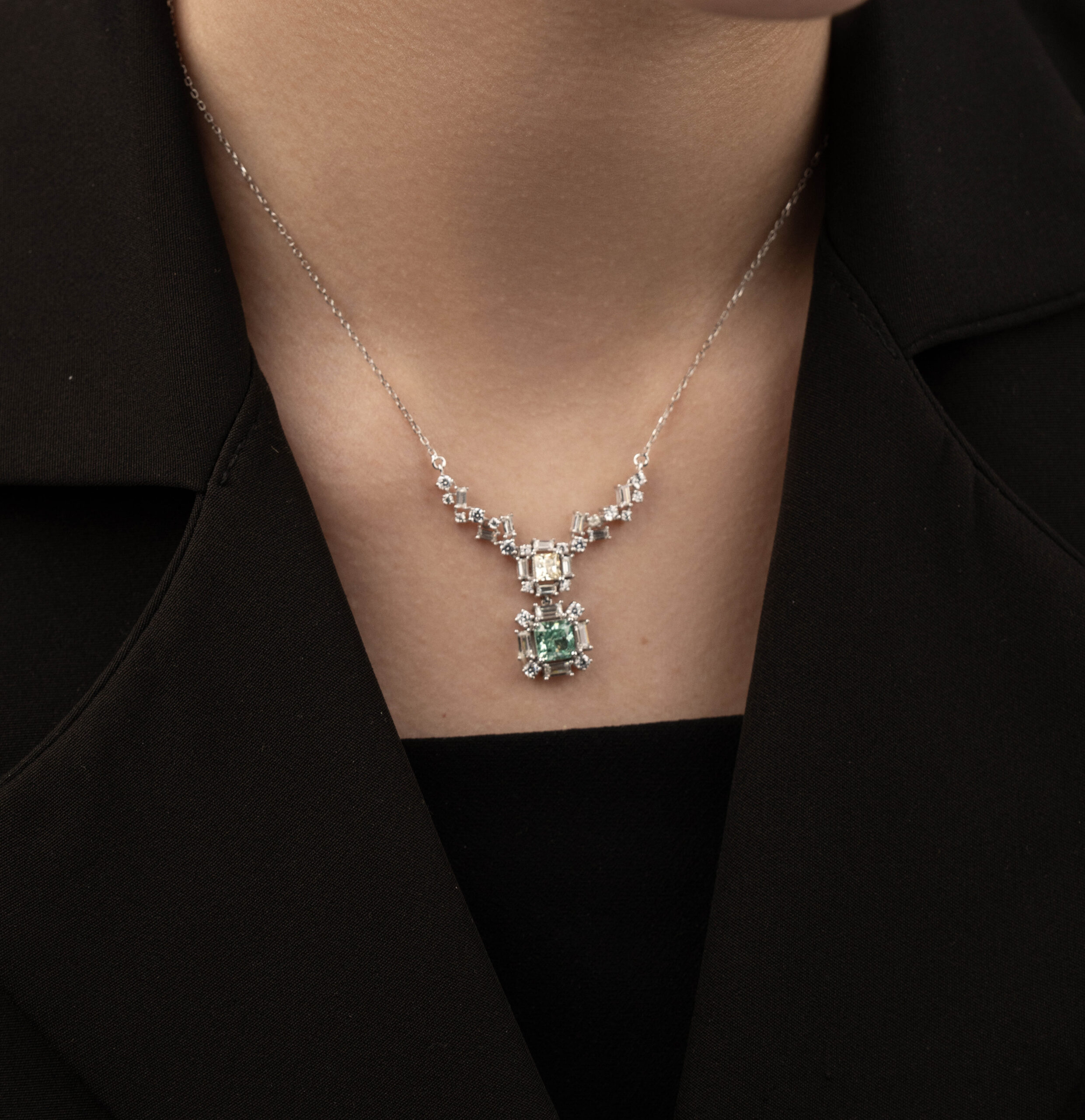 گردنیند طلا نگین دار