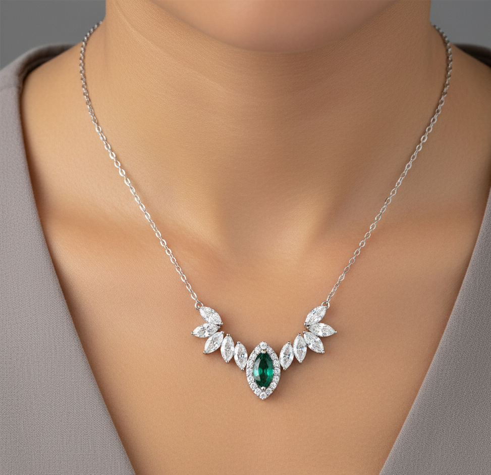 گردنبند طلا نگین دار